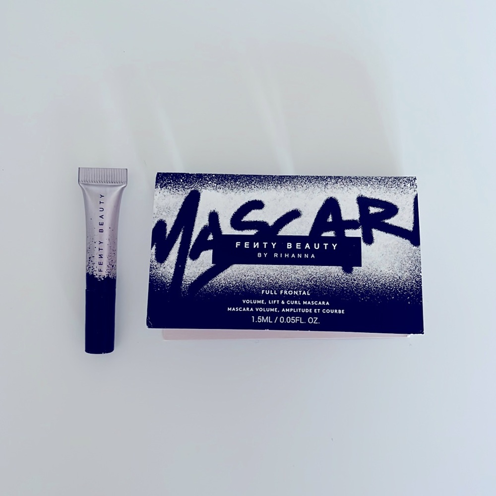 NWT Fenty Beauty Full Frontal Mascara Mini Size